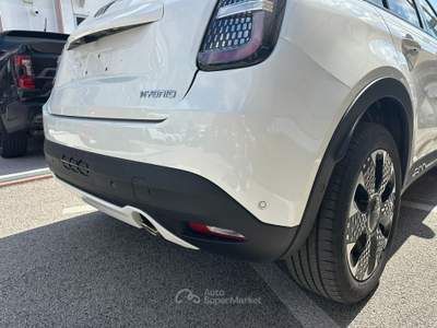 Fiat 600 Hybrid 110 CV DCT MHEV La Prima Bianco usata Aprilia