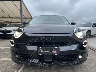 Fiat 600 Hybrid 110 CV DCT MHEV La Prima Nero usata Aprilia