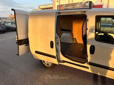 Fiat Doblò Dobl&ograve; 1.3 MJT PC-TN Cargo #3posti #infotainment Bianco usata Aprilia