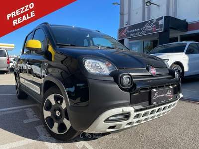 Fiat Panda Pandina CROSS 1.0 FireFly S&amp;S Hybrid 70CV Nero usata Aprilia