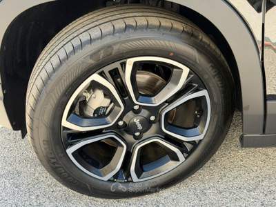 Jeep Avenger 110 CV MHEV Summit *tetto apribile* JBL Sound* Nero usata Aprilia