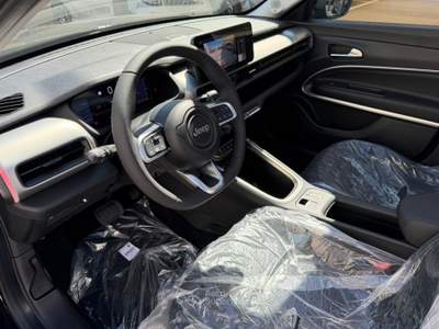 Jeep Avenger 110 CV MHEV Summit *tetto apribile* JBL Sound* Nero usata Aprilia