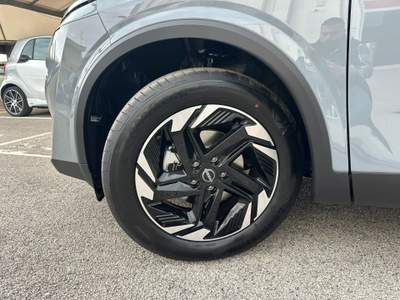 Nissan Qashqai Xtronic N-Connecta Grigio usata Aprilia