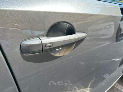 Nissan Qashqai Xtronic Tekna *HEAD UP*TETTO PANO*keyless Grigio usata Aprilia