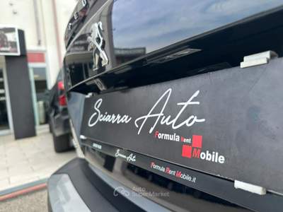 Peugeot 2008 S&S EAT8 Allure Nero usata Aprilia
