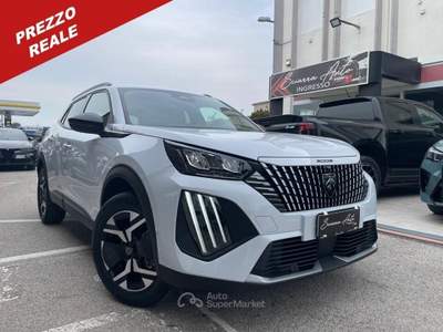 Peugeot 2008 Hybrid 145 e-DCS6 Allure *cam360 Bianco usata Aprilia