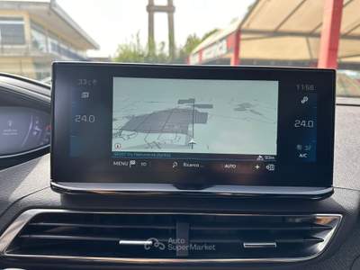 Peugeot 3008 S&amp;S EAT8 Allure Argento usata Aprilia