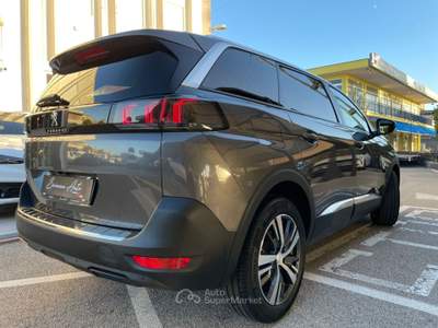 Peugeot 5008 S&S EAT8 Allure Pack*GT SIMILAR*VIRTUAL*7POSTI Grigio usata Aprilia