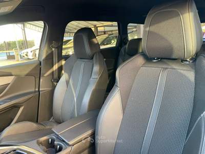Peugeot 5008 S&S EAT8 Allure Pack*GT SIMILAR*VIRTUAL*7POSTI Grigio usata Aprilia