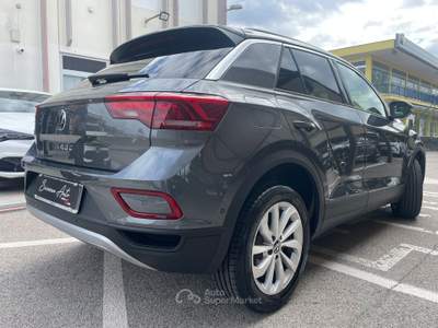 Volkswagen T-Roc SCR Edition Plus STYLE Grigio usata Aprilia