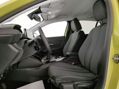 Peugeot 208 Allure Turbo benzina 100 Giallo usata Barletta