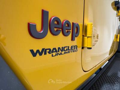 Jeep Wrangler Unlimited 2.2 Mjt II Rubicon Giallo usata AGROPOLI