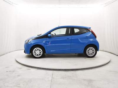 Toyota Aygo 1.0 VVT-i x-cool Blu/Azzurro usata Coccaglio