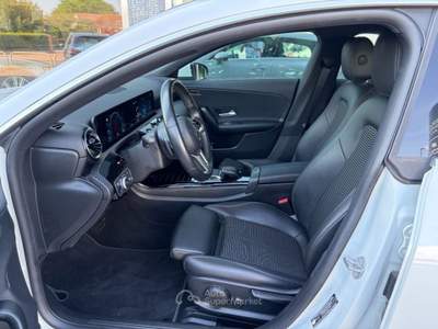Mercedes-Benz CLA e Shooting Brake Automatic EQ Power 218cv Bianco usata Noventa Vicentina