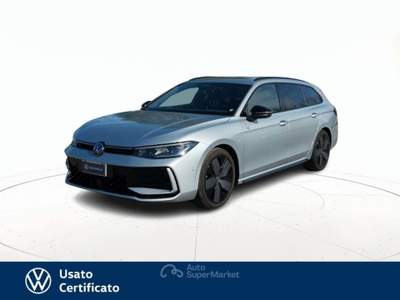 Volkswagen Passat 1.5 etsi act r-line 150cv dsg Grigio usata Vicenza