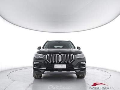 BMW X5 xDrive30d 48V xLine Nero usata Corciano