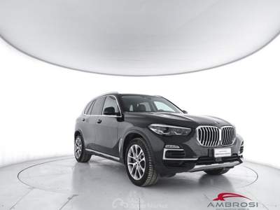 BMW X5 xDrive30d 48V xLine Nero usata Corciano
