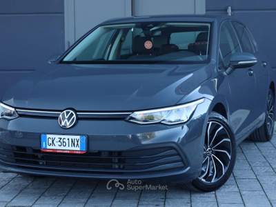 Volkswagen Golf 1.0 eTSI EVO DSG Life Grigio usata Caorso