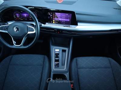 Volkswagen Golf 1.0 eTSI EVO DSG Life Grigio usata Caorso