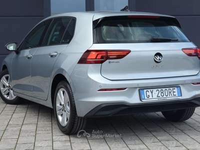 Volkswagen Golf 2.0 TDI 115 CV SCR Life Grigio usata Caorso