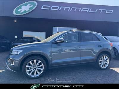 Volkswagen T-Roc 1.5 TSI ACT DSG Life Blu/Azzurro usata Quinto di Treviso