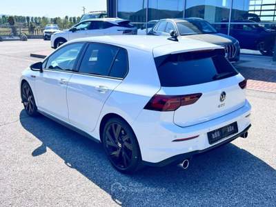 Volkswagen Golf 2.0 TSI DSG GTI / Black Style Bianco usata Pieve di Soligo
