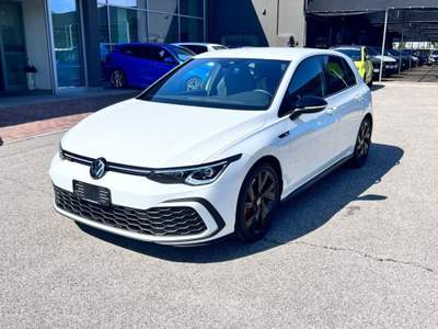 Volkswagen Golf 2.0 TSI DSG GTI / Black Style Bianco usata Pieve di Soligo