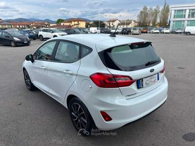 Ford Fiesta 1.1 Connect Gpl s&s 75cv my20.75 Bianco usata Agliana