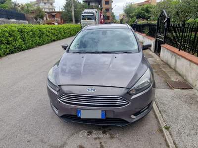 Ford Focus Focus III 2015 SW 1.6 Titanium Gpl 120cv Grigio usata San Giuseppe Vesuviano