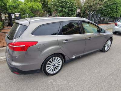 Ford Focus Focus III 2015 SW 1.6 Titanium Gpl 120cv Grigio usata San Giuseppe Vesuviano