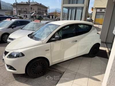 Lancia Ypsilon ottime condizioni interne ed esterne un anno di garanzia Bianco usata Pergine Valsugana