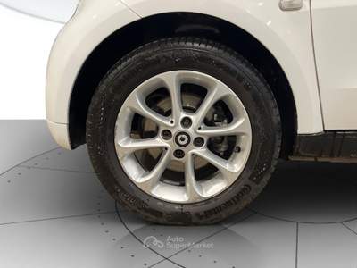 Smart ForTwo 1.0 71cv youngster twinamic Bianco usata Vicenza