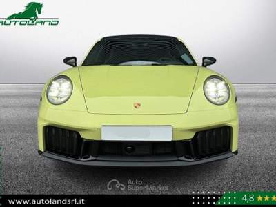 Porsche 911 Carrera 4 GTS 2.0*Matrix-Alcantara-Finanz* Giallo usata Guidonia Montecello