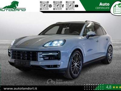 Porsche Cayenne 3.0 *Hybrid-Restyling-Tetto-Finanz.-Leasing* Grigio usata Guidonia Montecello