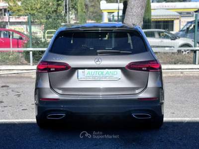 Mercedes-Benz Classe B d Automatic AMG Line Premium 150CV Ambient light Grigio usata Guidonia Montecello