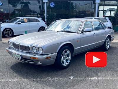 Jaguar XJ 3.2 SE EXECUTIVE Automatica * Finanziabile * Argento usata Guidonia Montecello