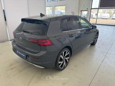 Volkswagen Golf 2.0 TDI 150 CV DSG SCR Style Grigio usata Alba