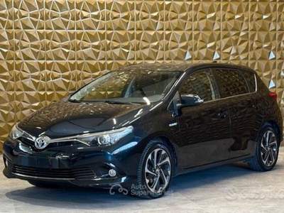 Toyota Auris Business usata San Zeno Naviglio