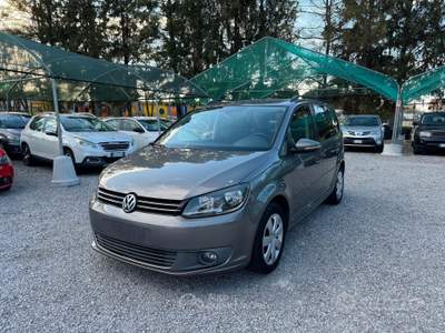 Volkswagen Touran Comfortline usata Bulgarograsso