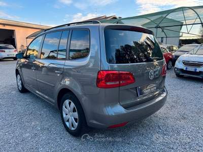 Volkswagen Touran Comfortline usata Bulgarograsso