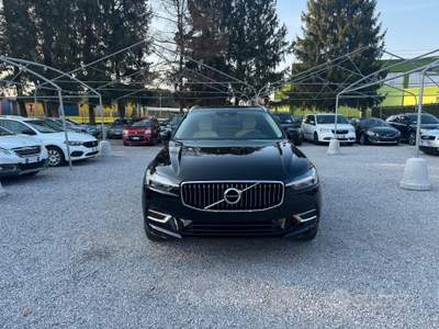 Volvo XC60 XC 60 XC60 T6 Recharge Plug-in Hybrid AWD In usata Bulgarograsso