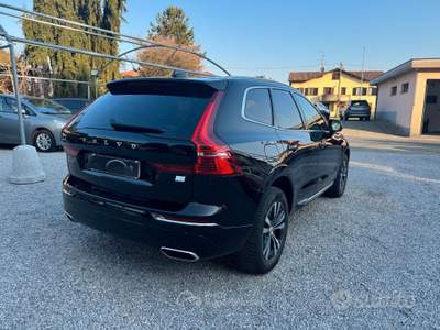 Volvo XC60 XC 60 XC60 T6 Recharge Plug-in Hybrid AWD In usata Bulgarograsso