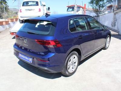 Volkswagen Golf VIII 1.0 etsi evo Life 110cv dsg Blu/Azzurro usata Padula