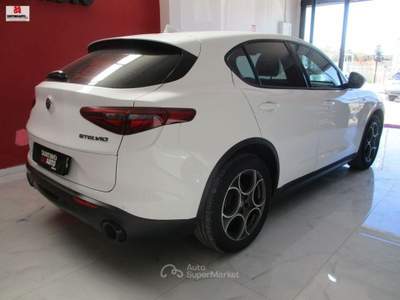 Alfa Romeo Stelvio 2.2 T.diesel 190CV AT8 Q4 Sprint Bianco usata Vittoria