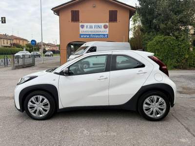 Toyota Aygo X 1.0 VVT-i 72 CV 5p. Trend Bianco usata San Giorgio di Piano