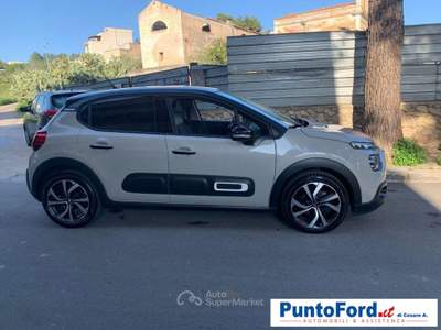 Citroen C3 PureTech 110 S&S Shine Pack Bianco usata Grottaglie