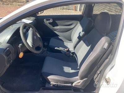 Opel Corsa cat 3p. Van usata Brusnengo
