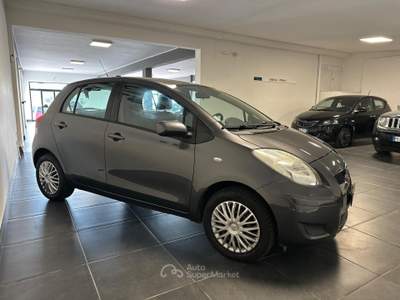 Toyota Yaris NEOPATENTATI 69CV GARANZIA usata Anzio