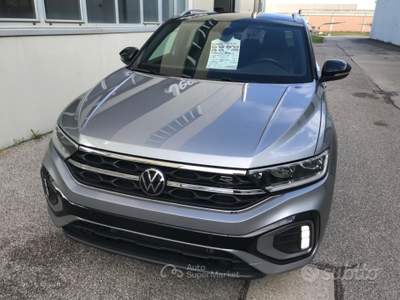 Volkswagen T-Roc SCR 150 CV DSG R-Line usata Cento