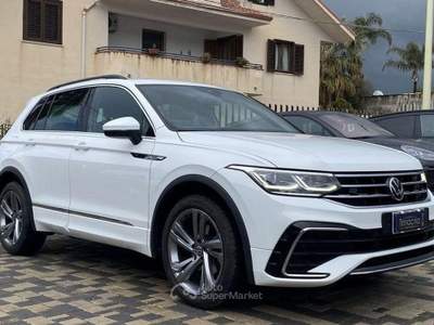 Volkswagen Tiguan R-Line 2.0 TDI 150 CV DSG usata Partinico